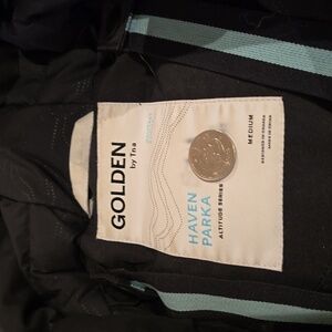 TNA parka size M